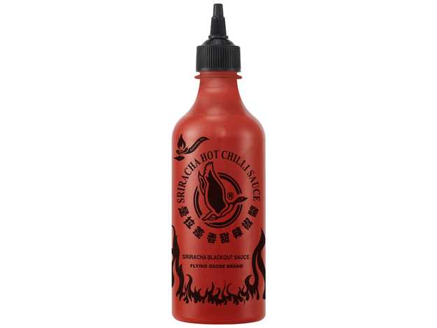 Flying Goose Sriracha Chilli Sauce Black Out (12x455ml.) 1