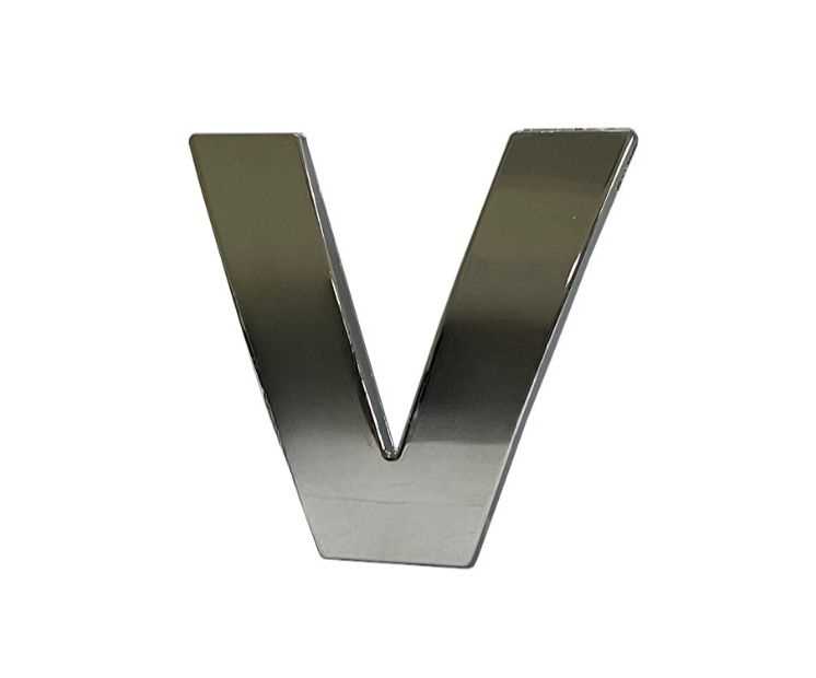 VALTRA V HARFİ KROM 1