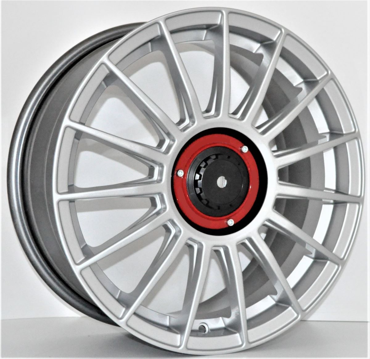 5X114.3 8X18 RC-383 ET45 73.1 SILVER 1