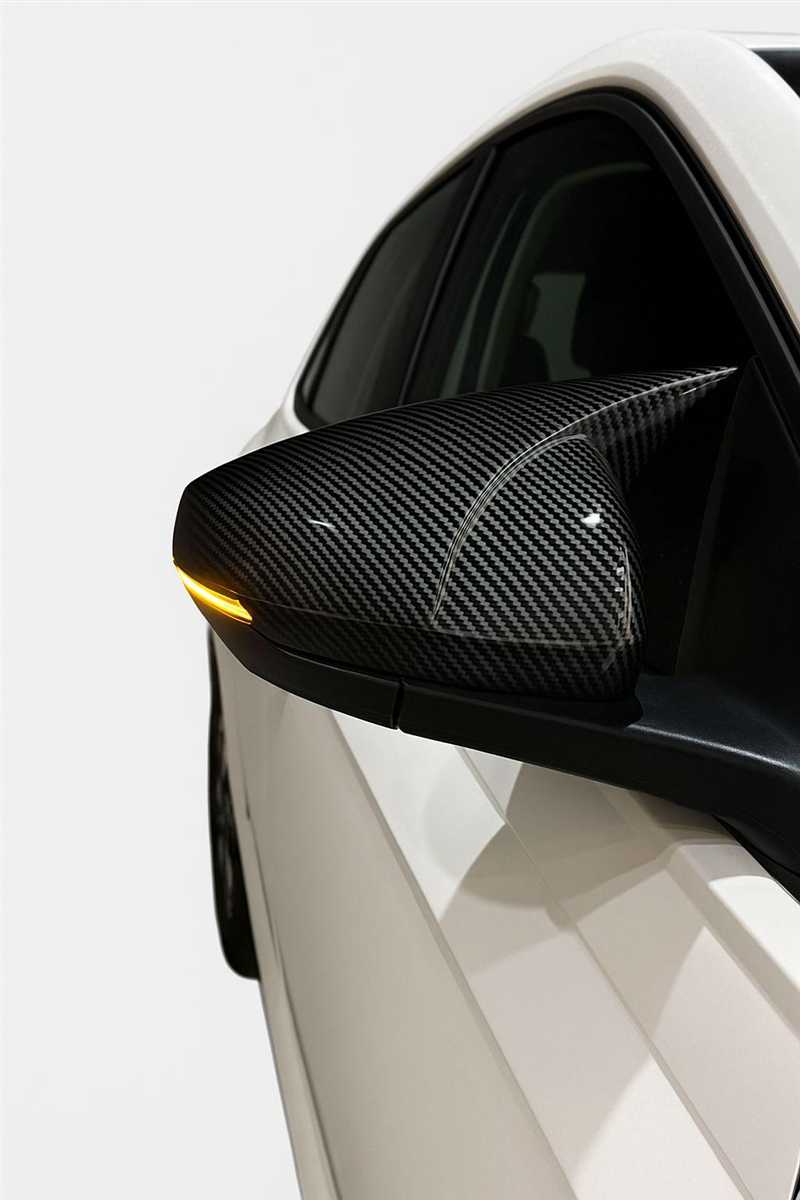 2023 VW POLO YAN AYNA KAPAĞI CARBON PASTE STYLE 1