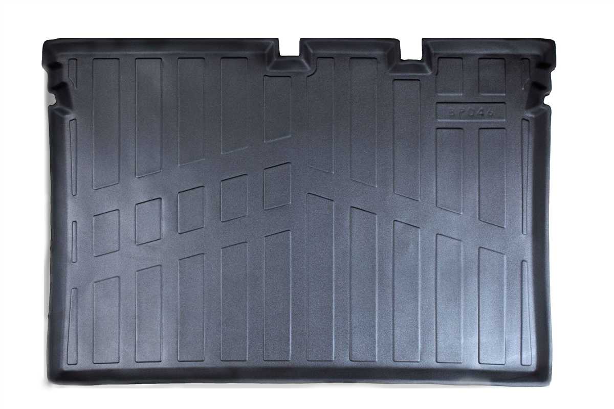 FORD FOCUS 4 SEDAN TAMİR KİTLİ 2018+ BAGAJ HAVUZU 1