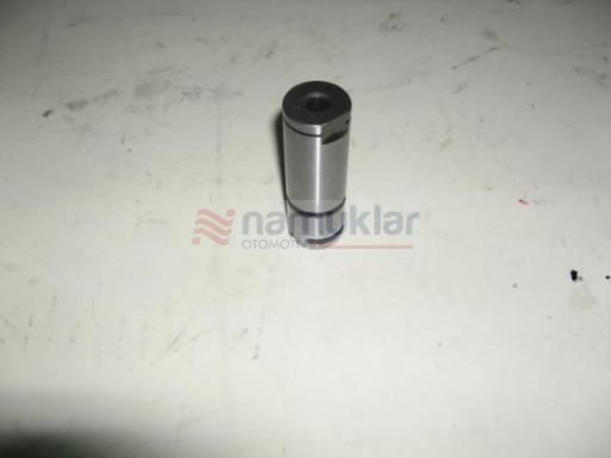 GERİ VİTES MİLİ KISA  5117567 1