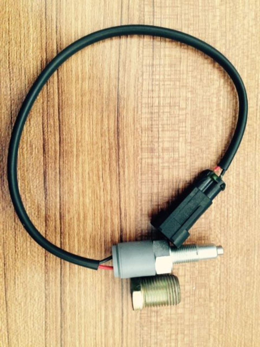 DEBRİYAJ PEDAL MÜŞÜRÜ 2.7659.246.0 1