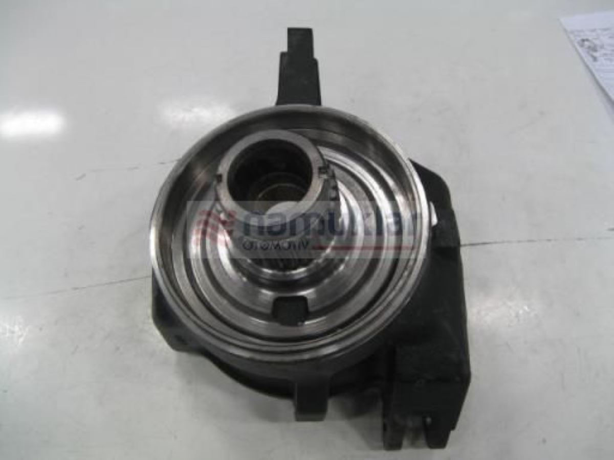 ÖN DİF.SOL KOVANI-5142018 5142018 1