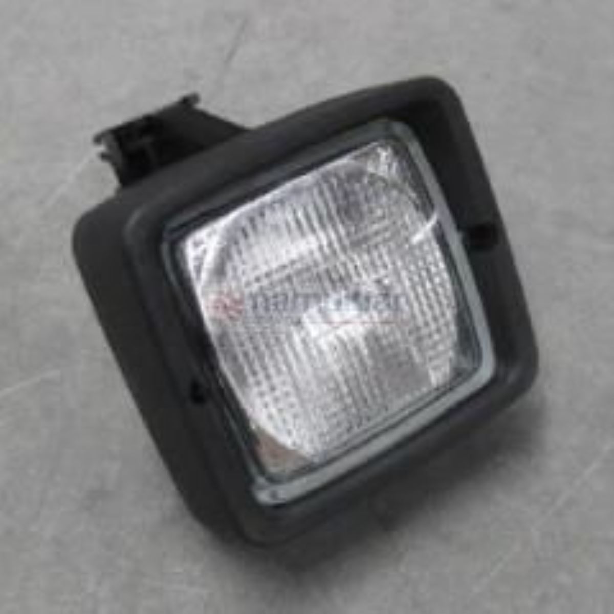 ÇALIŞMA LAMBASI 84299527 1