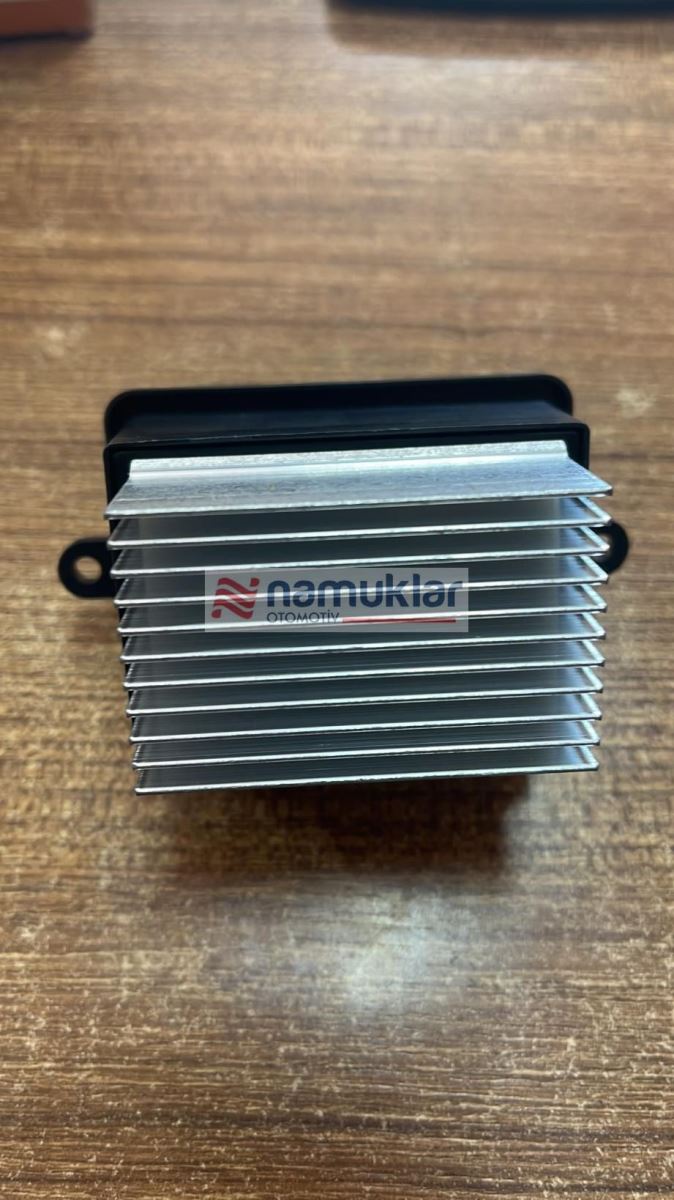 KLİMA FAN REGÜLATÖRÜ 0.900.2234.7 1