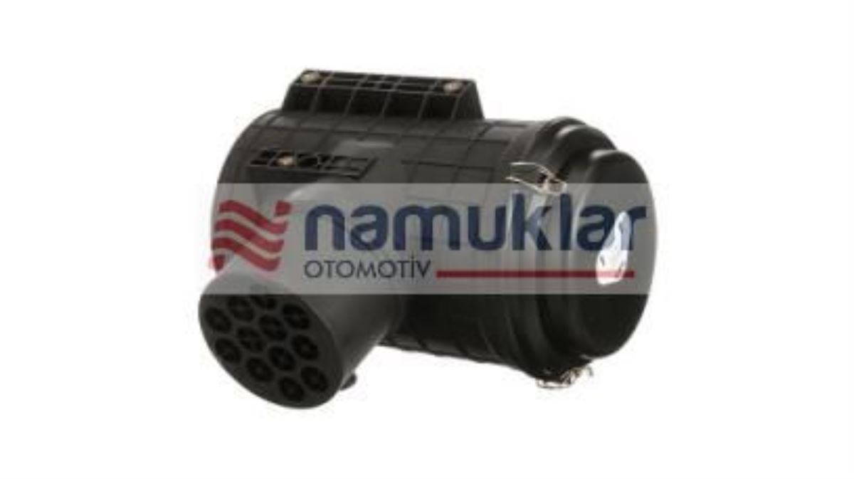 AIR CLEANER 84352636 1