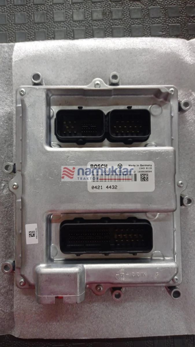 ELEKTRONİK KONTROL ÜNİTESİ 04214432 1