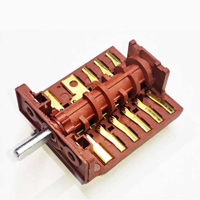 ÇEVİRMELİ ANAHTAR 6 LI MŞ:17MM 1