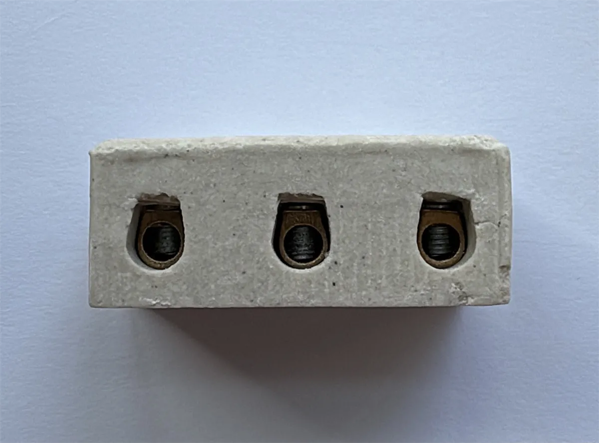 1 NO 3LÜ PORSELEN KLEMENS 1