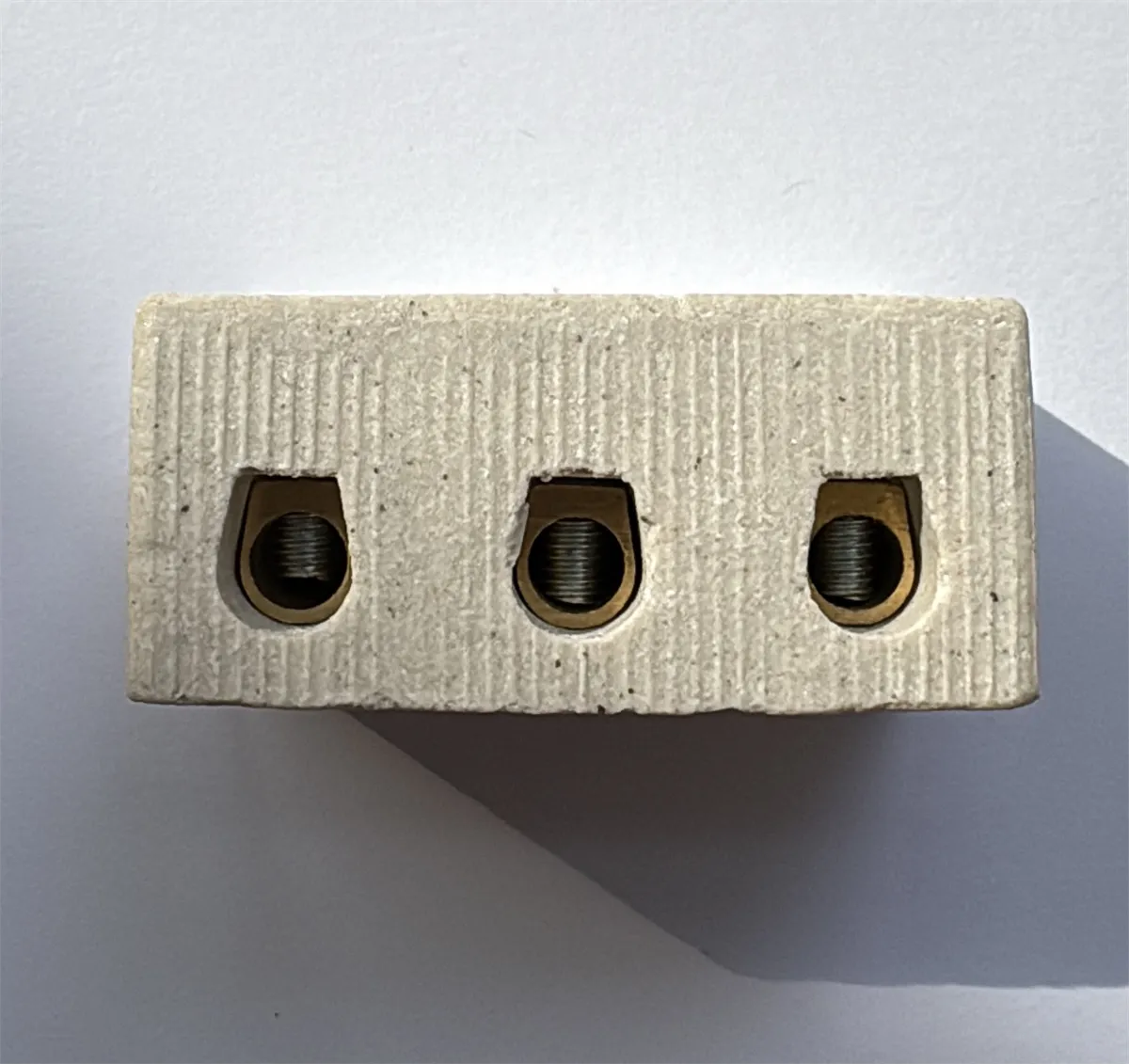 3 NO 3LÜ PORSELEN KLEMENS 1