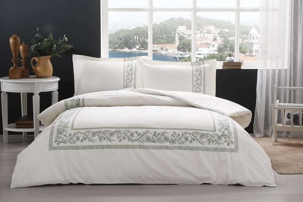 NEV.TK RF CK KREM BORDADO 1