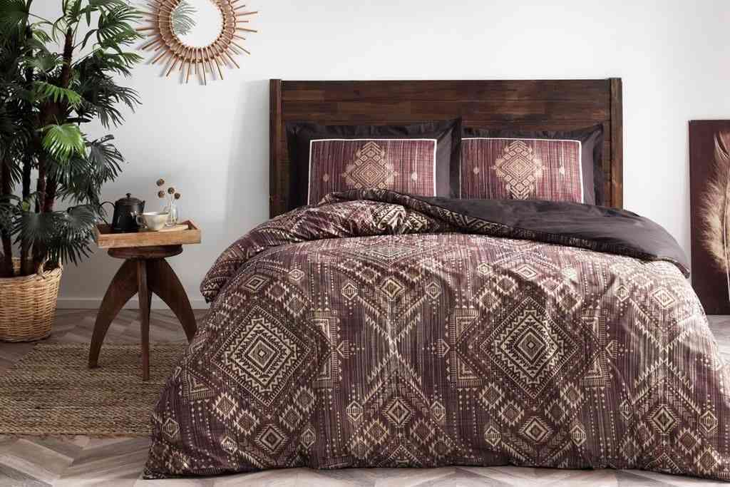 NEV.TK.FITTED.CAR RF TK KAHVE BOUCLE 1