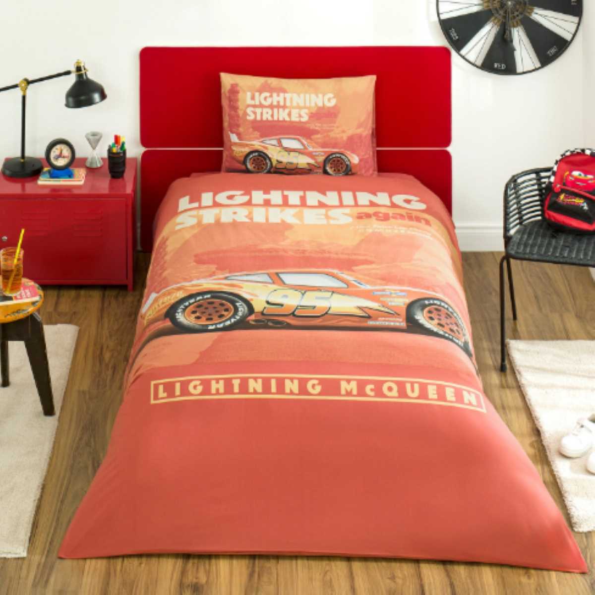 DSNY NEV.TK RF TK KIRMIZI CARS STRIKES 1