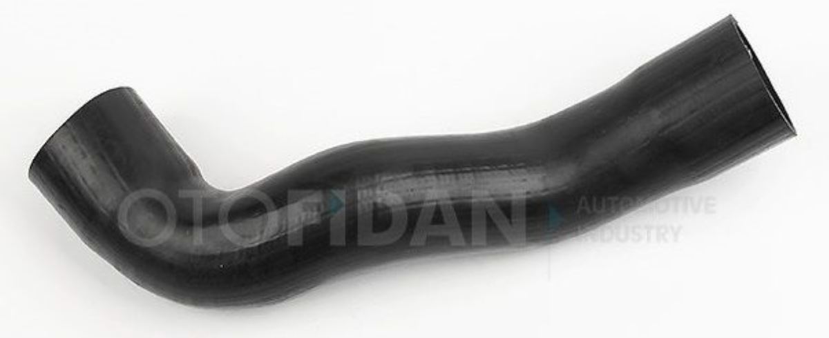 CR/CP9 RADYATÖR HORTUMU 1374040 1