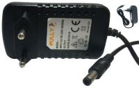 16.8V 3A 5.5X2.5 UÇ ADAPTÖR 1