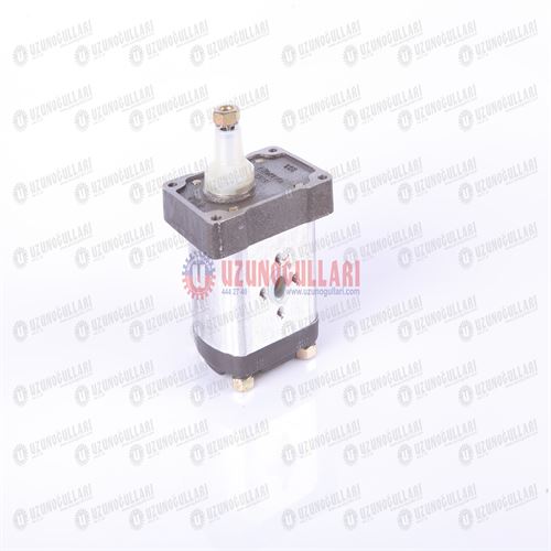 8280040 HİDROLİK POMPASI  640/65-46 2