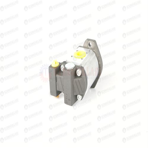 84263360 HİDROLİK DİREKSİYON POMPASI T 6000-7000 3