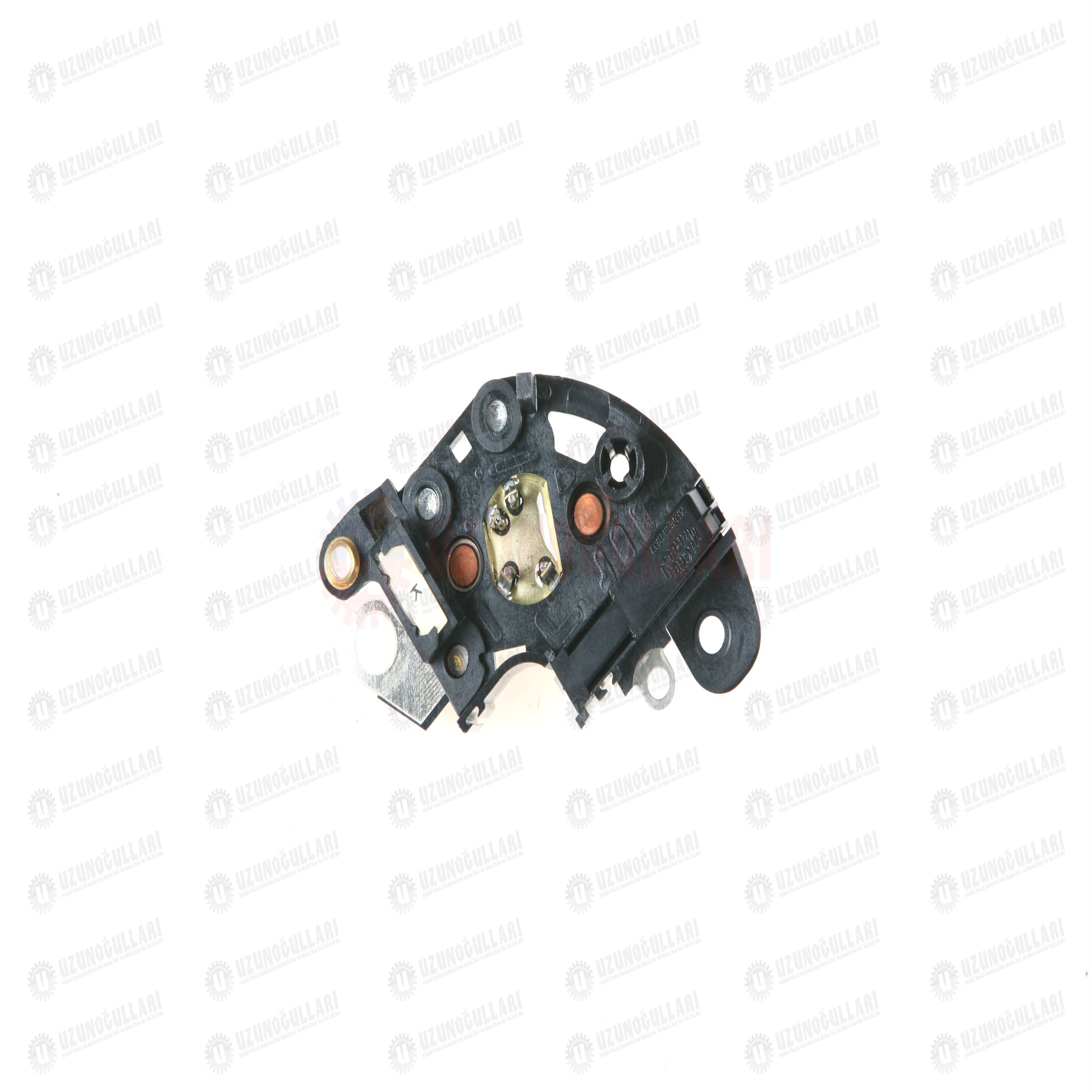 87326379 REGÜLATÖR ALTERNATÖR VOLTAJ 1