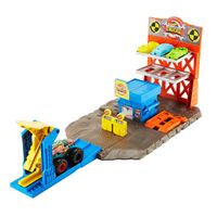 HOT WHEELS HFB12 MONSTER TRUCKS PATLAMA İSTASYONU 4