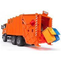 BRUDER BR03560 ÇÖP KAMYONU TURUNCU 1:16 4+ 4