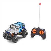 REVELL CONTROL KUMANDALI ARABA 23493 LİNE BACKER 2 CHANNEL 27MHZ 1:43 IŞIKLI 6+ 2