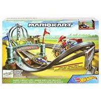 HOT WHEELS GHK15 MARİOKART ÇILGIN DÖNÜŞ PARKURU 2