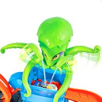 HOT WHEELS GTT96 COLOR REVEAL CİTY DEV AHTAPOT İLE OTO YIKAMA 4+ 3