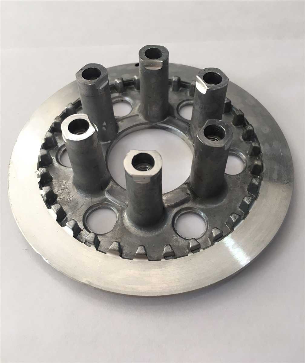 Discover 125 ST Debriyaj Dış Tas Orj. 1