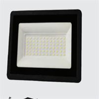 150 WATT SLIM LED PROJEKTÖR 1