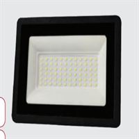 300 WATT SLIM LED PROJEKTÖR 1